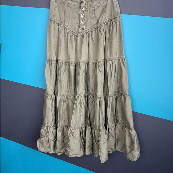 Maeve Lainey Tiered Maxi Skirt size 4 - Picture 2 of 16